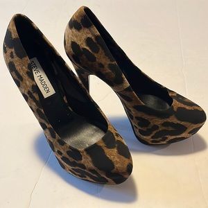 Steve Madden Leopard Platform Heels - Size 6.5